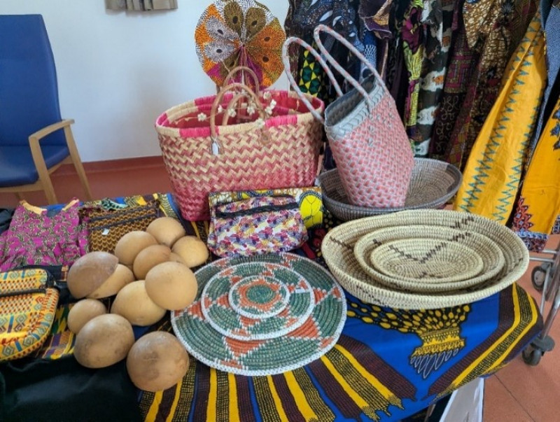 Une exposition aux couleurs du Togo